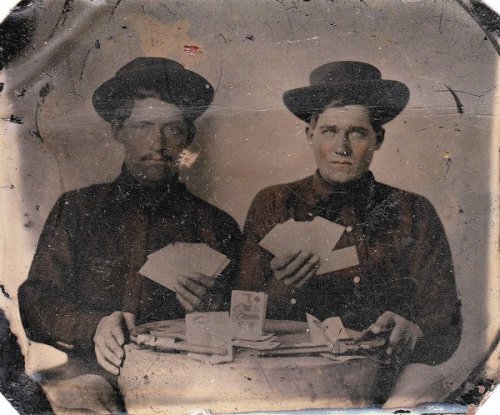 revoltedstates: Tintype of soldiers playing cards. Source.