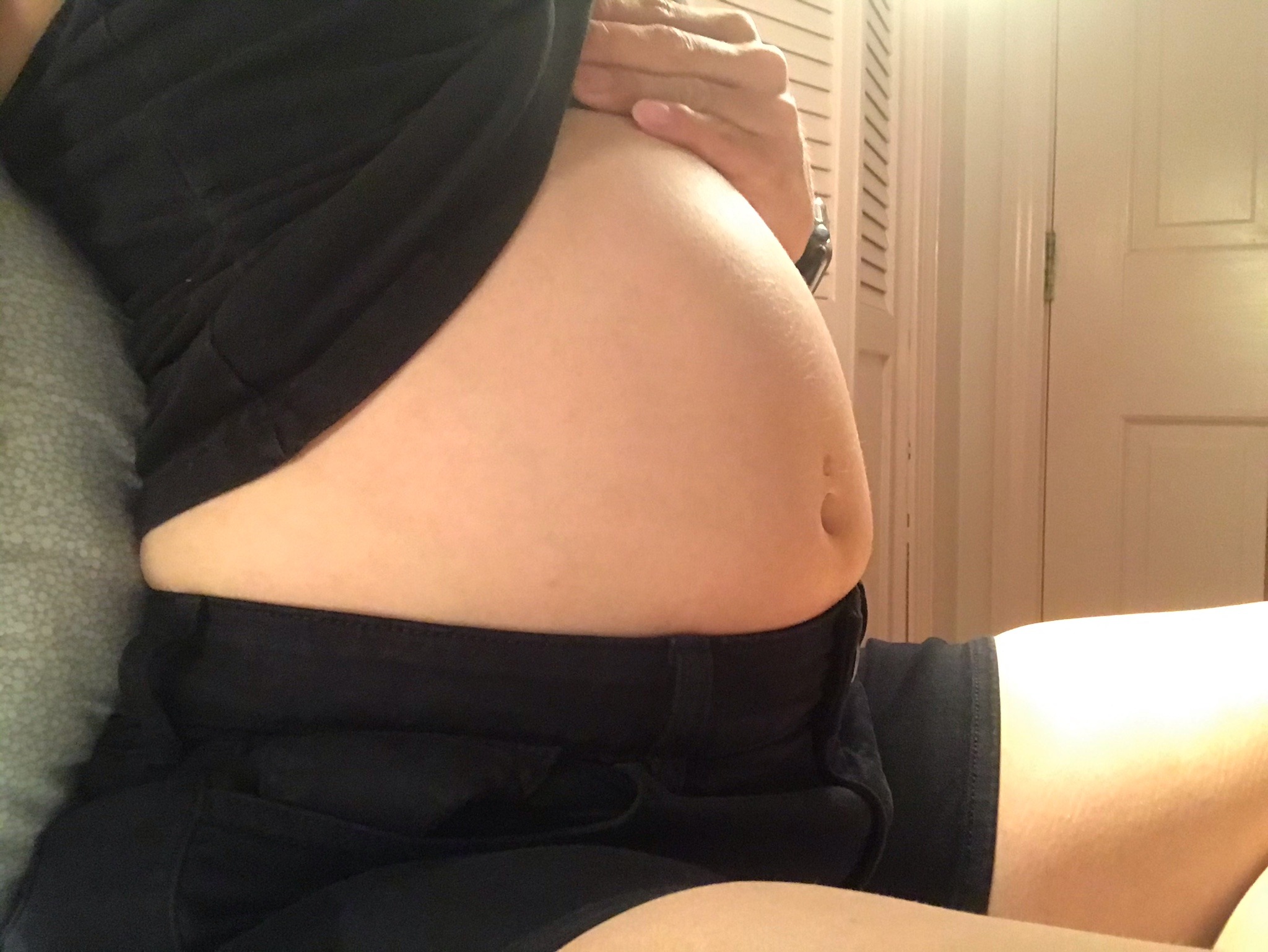 bellyenvy:😙