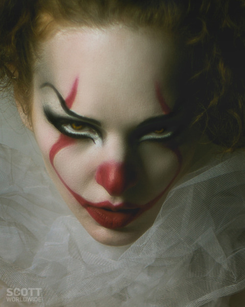 Porn Pics Cat Hedlund PennywiseMUA and Retouching:
