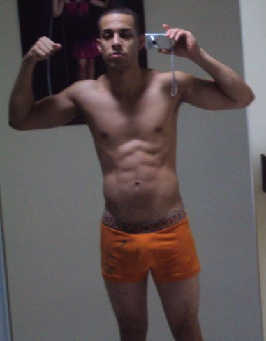 carmenvita:  latinricanpapi69:  puertorrricanhot:  Puerto Rican  Yummy  carmenvita