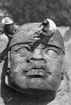 archaeoart:  Olmec head, San Lorenzo, Mexico,