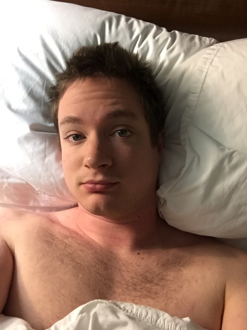 wafflehouse-princess:Nap time yall