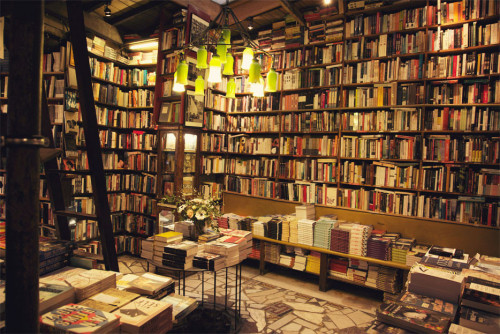 violentwavesofemotion: Shakespeare and Company bookstore in Paris, France