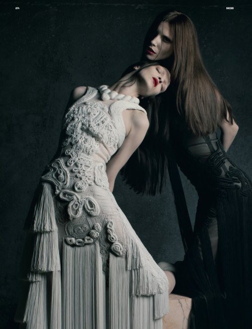 End of an Era - Givenchy Haute Couture Fall 2008Mariacarla &amp; Lea by Riccardo Tisci / Katy Englan