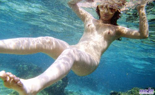 Porn Pics underwater girls