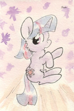 slightlyshade:  Who’s this silly magical pony?  Eee~! ^w^