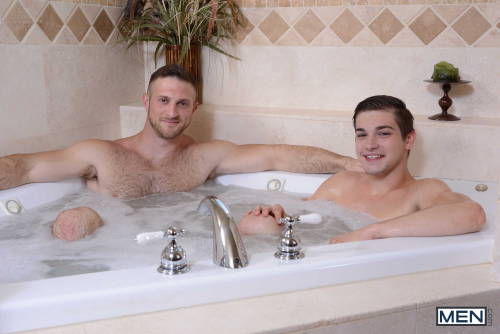 willieidol:  &ldquo;HOUSE BOY&rdquo; part I on men.com today