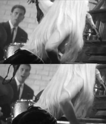 Porn Pics The drummer’s face when Gaga takes