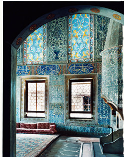 voguelivingmagazine:One of Martyn Lawrence Bullard’s favourite things — Istanbul’s topkapi Palace.  Home