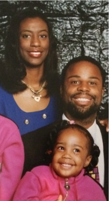 cozyqueen:  #tbt to when my mama said she gon whoop my ass if I don’t smile for