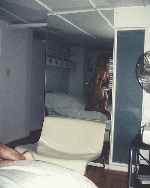 cameronsdiary: Shot by Cameron Davis  - @camsjournal​ http://cameronsdiary.tumblr.com 