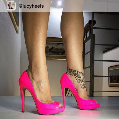 Neon heels repost via @lucyheels Wearing Neon Hot Pink Pradas Today. #LucyHeels #Prada #MadeInItaly 