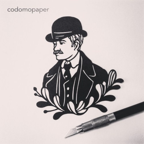 codomopaper:ワトソンも切ったよ今日はオルファのカッターを使いました。#切り絵 #papercut #sherlock