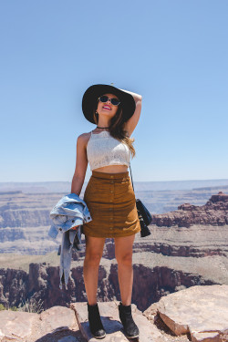 lookbookdotnu:  Ride over the Grand Canyon (by Daniela Ramirez) 