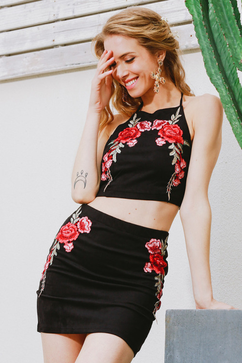 Sweet Rose 2 pieces set, 36% Off Now !Do you like tank with short or skirt?BUY HEREWORLDWIDE SHIPPIN