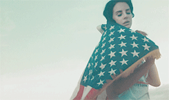 inthezoned:   “I believe in the kindness of strangers. And when I’m at war with myself I ride, I just ride.”  