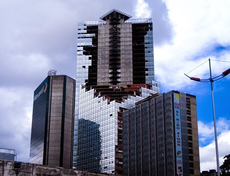 darlingvalentine:  ryanpanos:  Tower of David: the World’s Tallest Slum | Via The