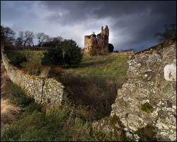 enchantedtearz:  Pitteadie Castle by stuartlow1202