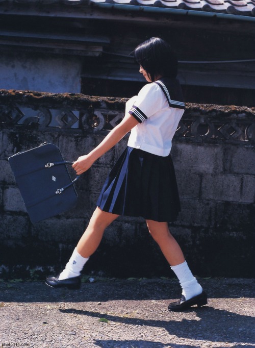 meiii: 黒川芽以