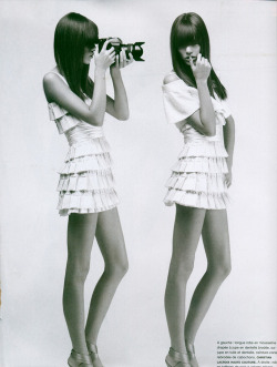 jacony:  qiring:  asadamayu:   ak47:  sampler:  avant-garde fashion photography - foto_decadent @ 2008-03-16T18:13:00   
