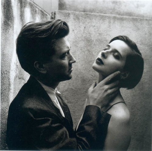 astralis:  nymphlight:neutralmilkinn:catprism:(via dagmeep)david lynch and isabella rossellini