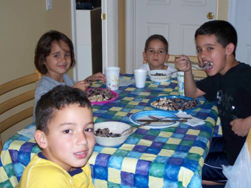 More cousins (mas primos)