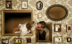 fuckyeahkissing:  jennymaymeyers: Best photo booth I have seen… 