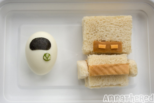 Pixar wall-e bento EVE egg (with Plant!) & MO Peanut butter sandwich by AnnaTheRed
