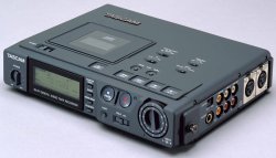 Tascam DA-P1 dat Fuck your flush design;