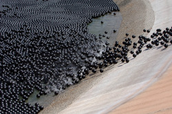 400k shade balls settling into position on the surface of Ivanhoe Reservoir wiki, 2008via: nequest