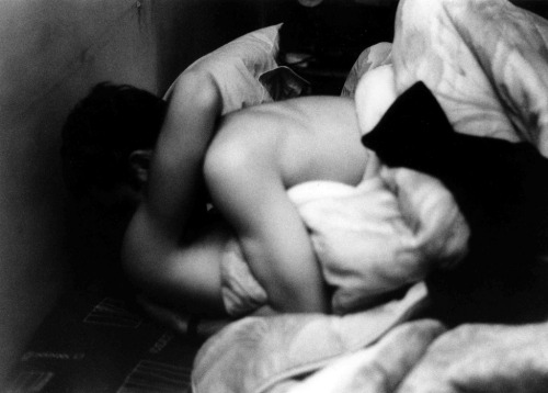 closetexhibitionist: nakedness:  laamoureux:chagrin:berange