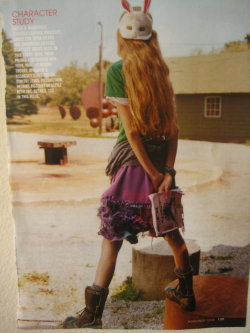 mypeterpancomplex: Teen Vogue November 2008  Yesyesyes I&rsquo;ve wanted to do a shoot like that since i first saw it. skgsdg