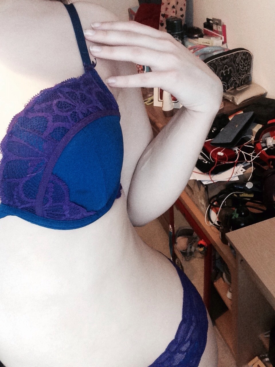 imbusymasturbating:  👀