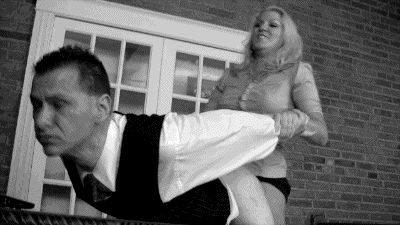 Porn Pics malevals: Mistress likes to abuse me with