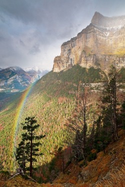 sublim-ature:  Pyrenees, SpainAntonio Martínez