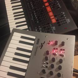 synthjam:  86% analog keys rig 🎹🎹🎹 #synthjam #synth #synthesiser #synthesizer #korg #arp #odyssey #karp #minilogue #minikeys #analog #analogue