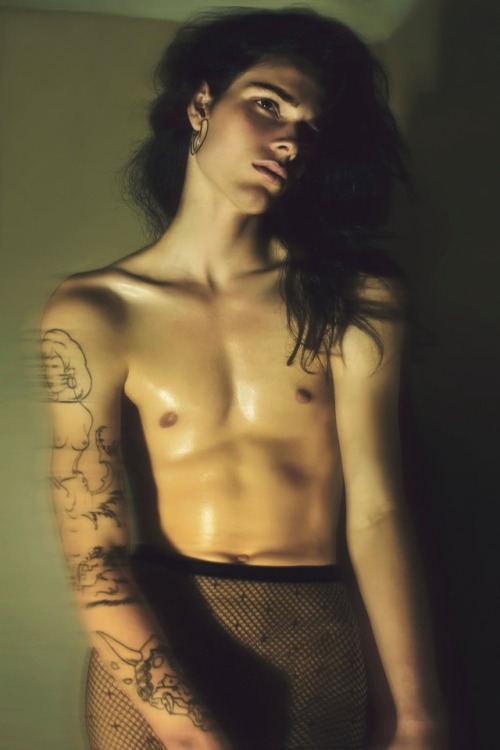 longhairedboysonly:Benjamin Ashley