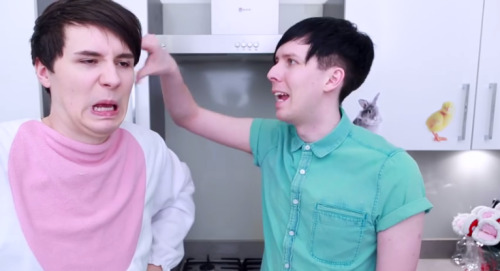 derpingdanandphil:‘You’ve covered it in fluff, it’s like you’ve suddenly aged twenty years.’‘Thanks.