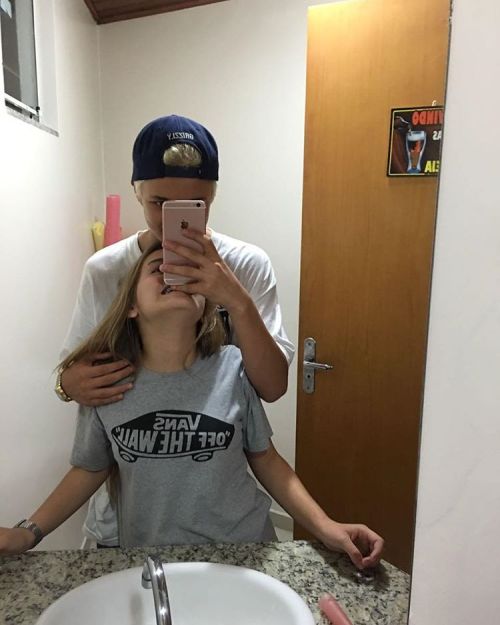 http://streetgrl.tumblr.com/post/154852403142