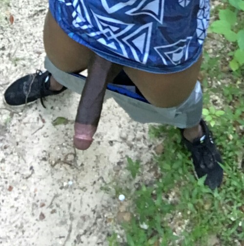 Black muscle nips and feet