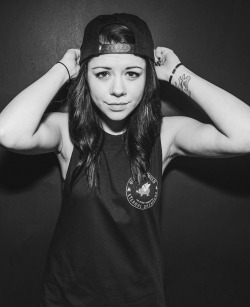 retr0philia:  twowxrldsaway:  Taylor Jardine   aw bae 