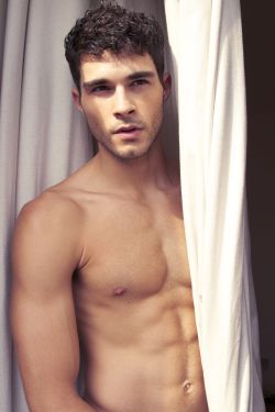 traveladdict227:  pedro aboud by henrique