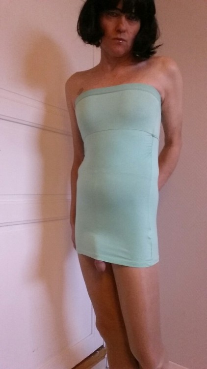 claireluxealone: alfn8:Me sissi  love