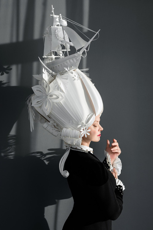 archiemcphee:The Department of Phenomenal Papercraft wants to dress up in these awesome Baroque pape