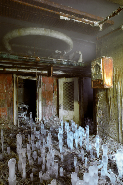 ianference: It is truly a strange thing when a steam pipe bursts under an abandoned building in the dead of winter, but that’s exactly what happened under the Clinic Building at Greystone Park State Hospital in 2007, a month before the building was