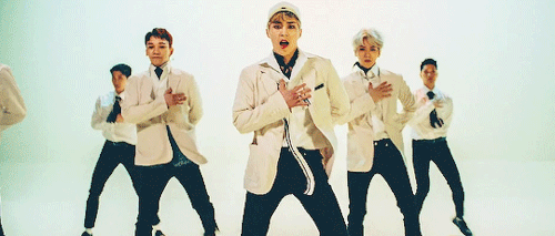 chanshine:  EXO-CBX ‘Blooming Day’ MV #XIUMIN