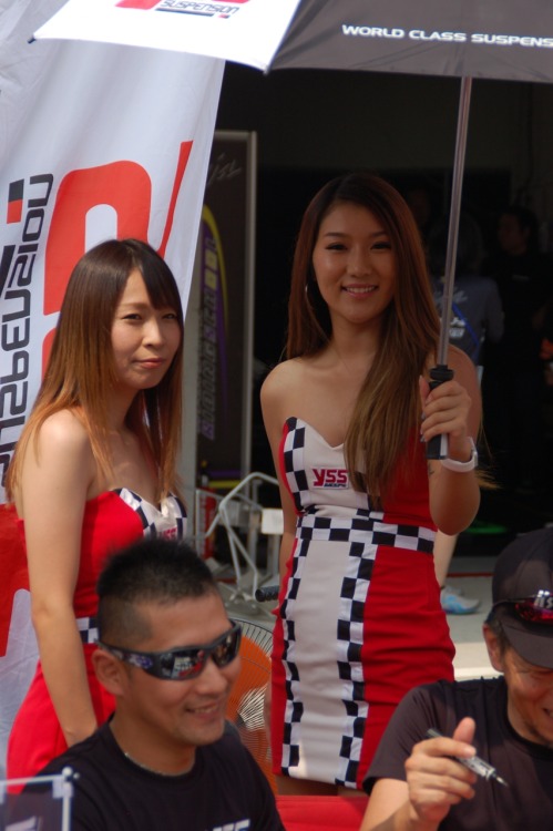 grid girl