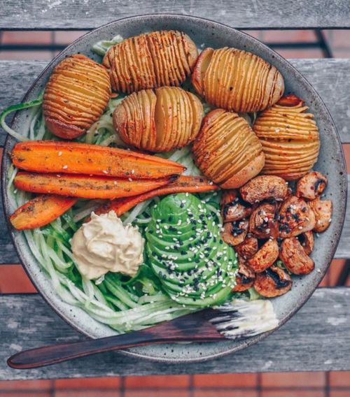 Hasselback Mood? For me, always a big YES. This is a quick and random shot I took from my lunch toda