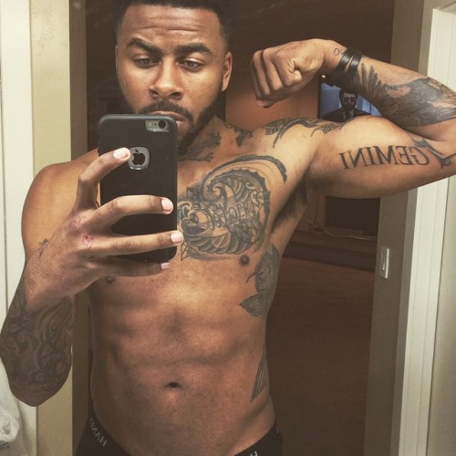 itscelebrixxxtiez:  Sage the Gemini   Peep more naked celebrities at http://itscelebrixxxtiez.com  
