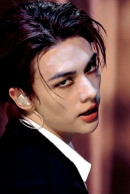 HYUNJIN Play With Fire Special Stage@ 2023 MBC Gayo Daejejeon (240101)